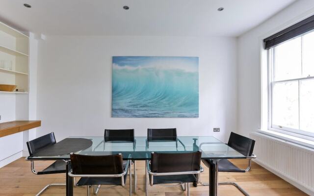 3BR Duplex + Balcony!