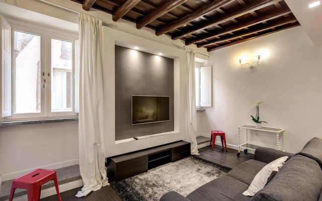 Campo de' Fiori Stylish White