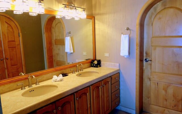 Villa 4 - 3 Br Villa