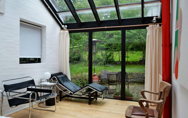 Shelley Guest House