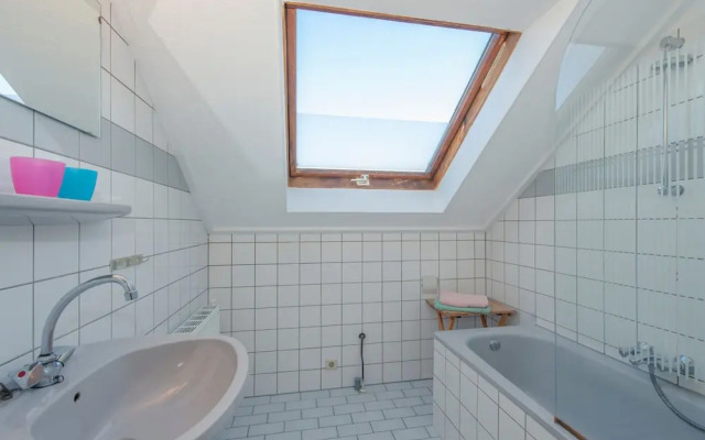 Semi-detached Holiday Home With Wifi, Near the Beach