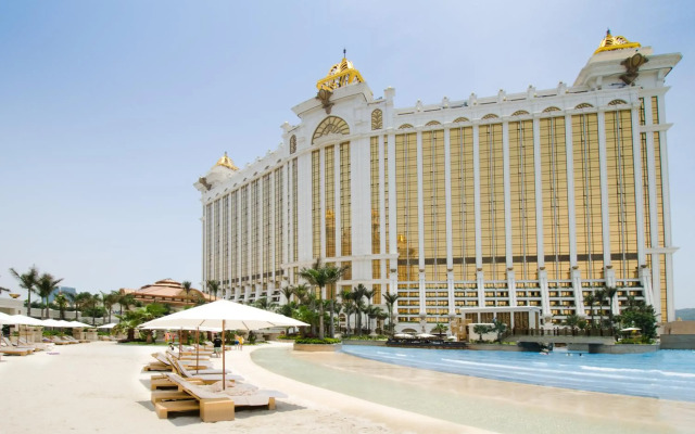 Galaxy Hotel