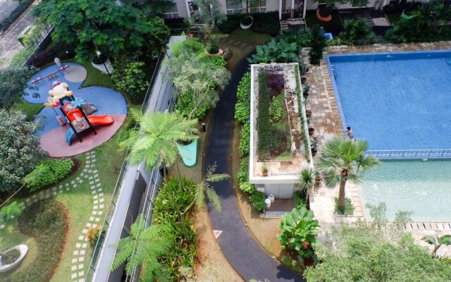 Cozy Scientia Residence Apartment near Summarecon Mall Gading Serpong