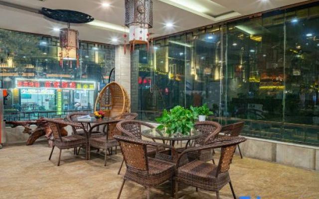 Zhenyuan Mingcheng Hotel
