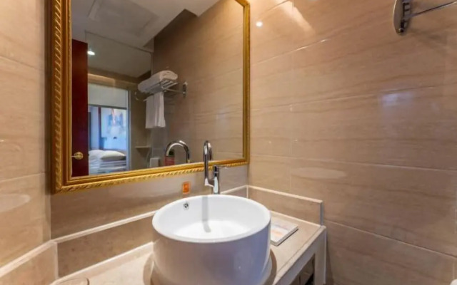 Vienna Hotel (Ji'an Railway Station)