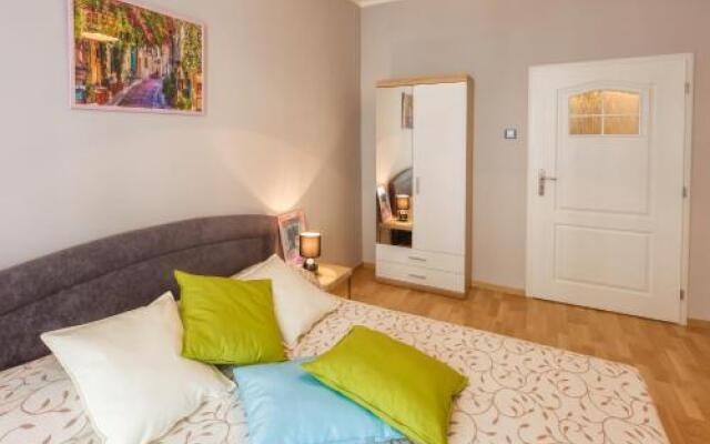 Modern Apartment Senovazne namesti 11