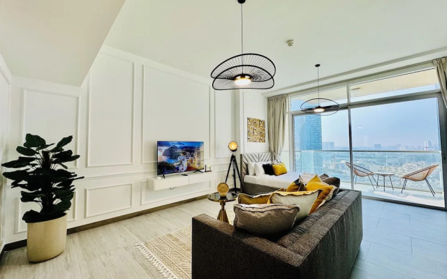 Venduras -Bright Studio Hameni Tower JVC