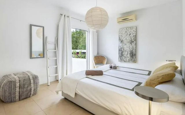 Holiday Home With Outdoor Barbecque