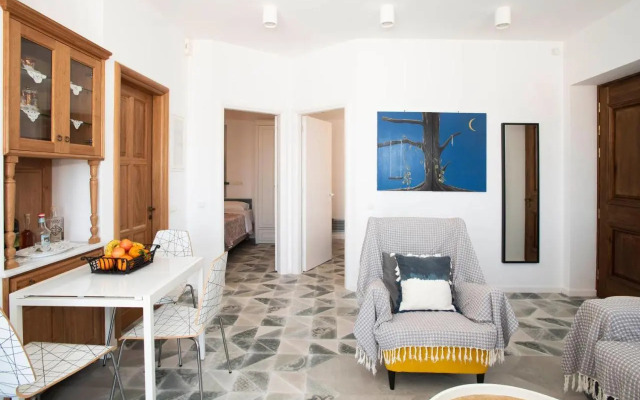 Nestor's house