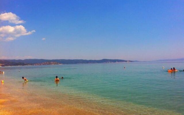 Salonikiou Beach Luxury Residences