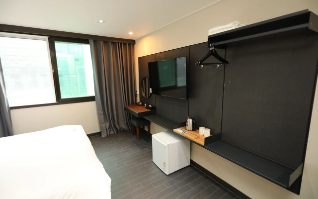 The First Hotel