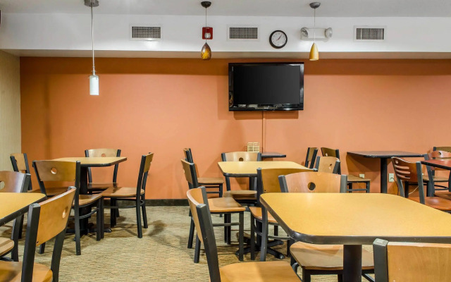 Sleep Inn & Suites Ronks - Lancaster Area