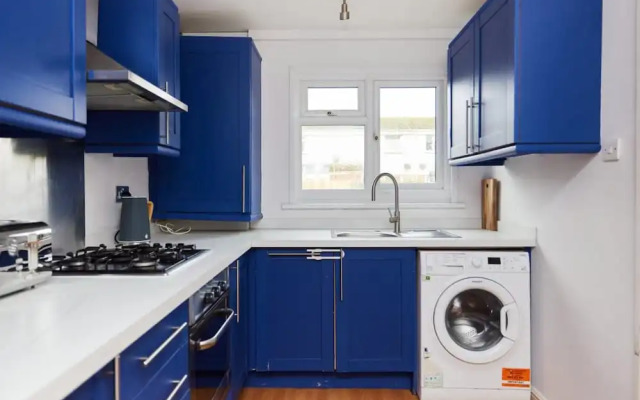 The Chiswick Escape - Lovely 2bdr House With Garden