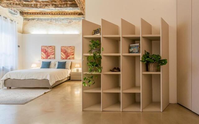 Rovelli 41 by Rent all Como