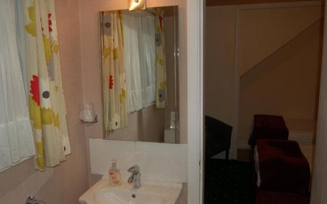 Fernbank Guest House