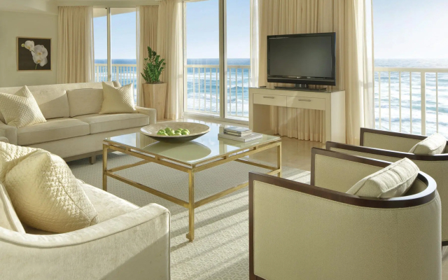 Four Seasons Resort Palm Beach