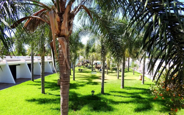 Assam Hotel
