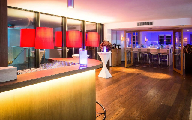 Schloss Prielau Hotel & Restaurants