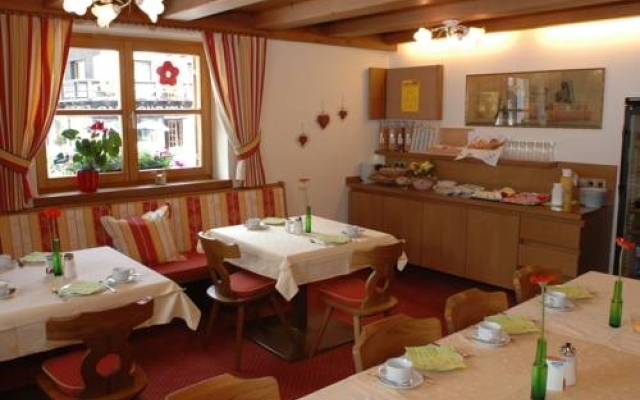 Pension Walserheim