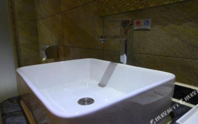 Youcheng Hotel (Hezhou Fu'anju Branch)
