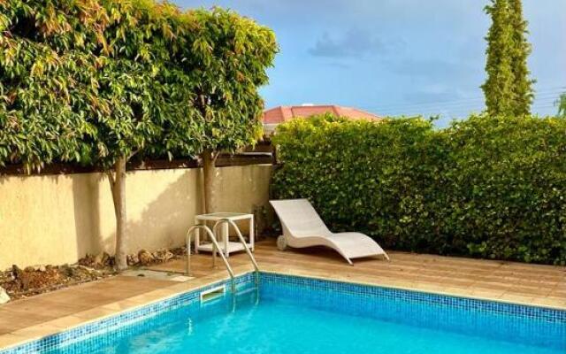 El Soleo Luxury Villa