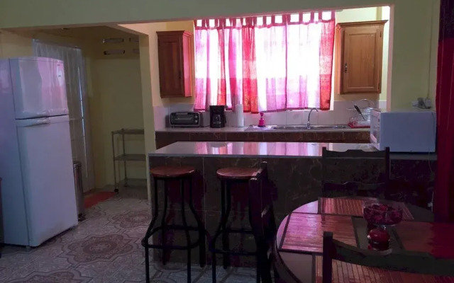 Criss Cross Visitor's Accommodation