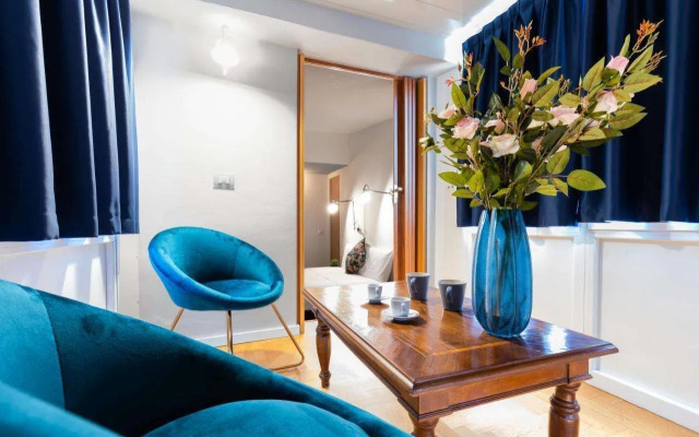 Milan Retreats Duomo