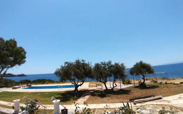 Stoupa Properties Rooms