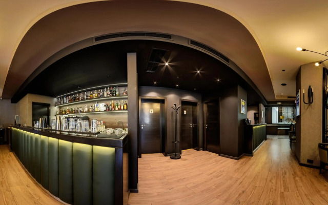 EfBet Hotel