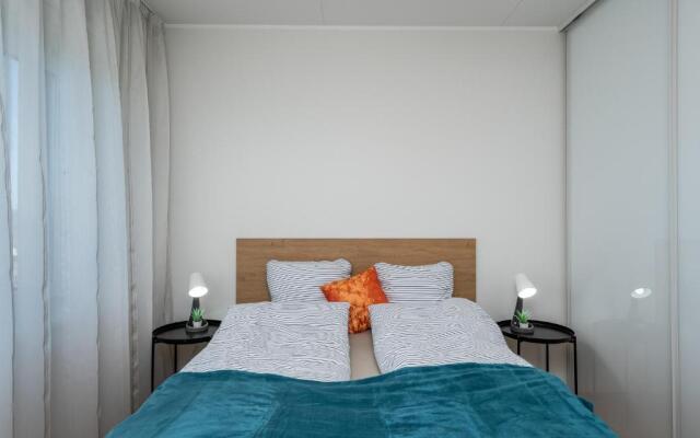 Апартаменты На Ул. Харака С Балконом