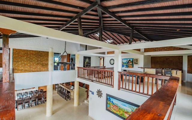 Sol y Luna Country House in Quindo