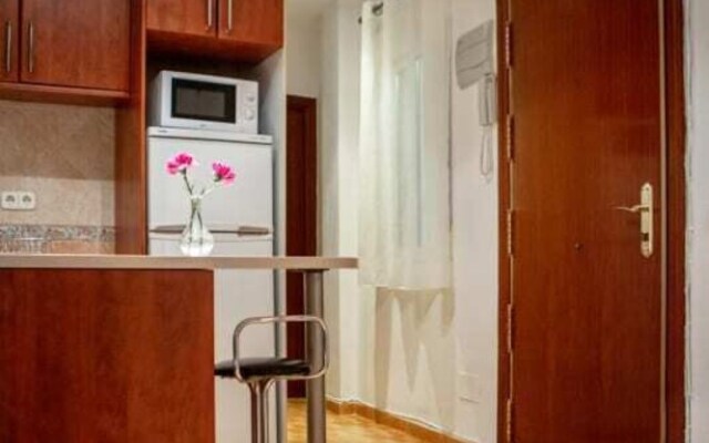 Lovely 2 Bed Apt next to Retiro