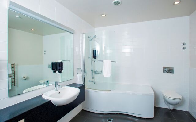 Emerald Hotel