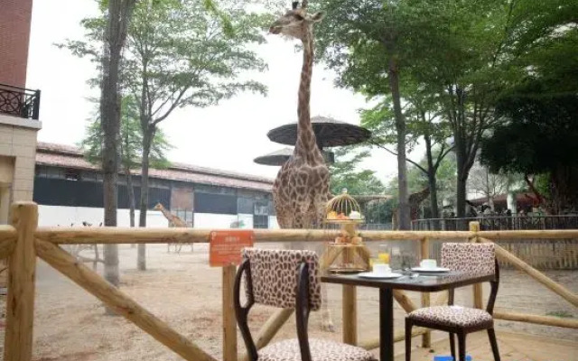 Xiamen Lingling Giraffe Manor Hotel