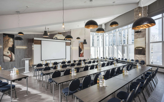 Best Western Hotel Ambassador