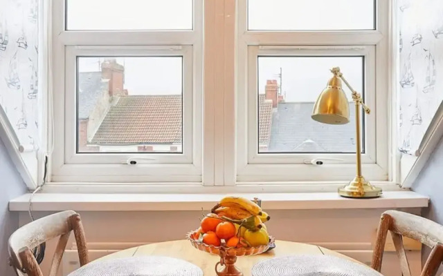 Host Stay North Parade Apartment