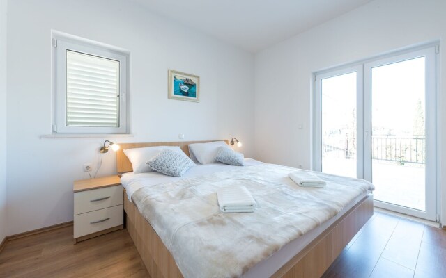 Apartments Rilovic, City and Sea view apartments