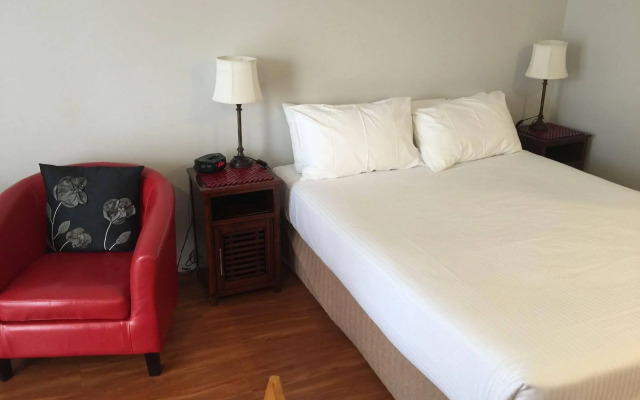 Atherton Motel