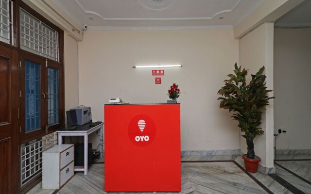 OYO 10669 Hotel Comfort Stay Inn