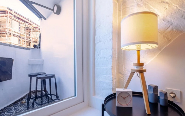 Vibrant Flat 5 Minutes Walk to Istiklal in Beyoglu