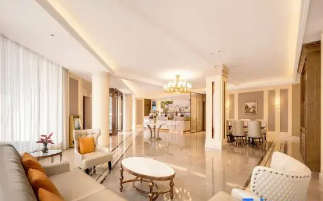 Vienna Hotel Hebi Qi County Yunmeng Avenue