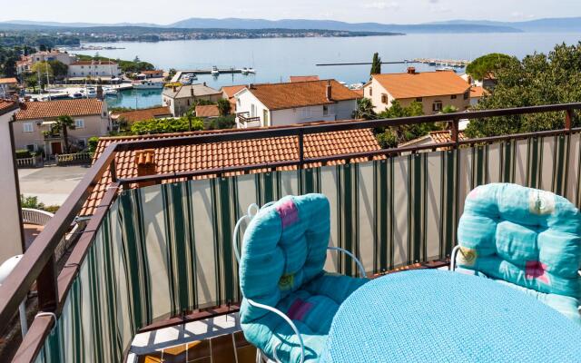 Stunning Apartment in Malinska With Terrace