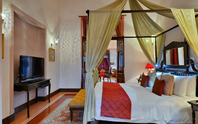 Taj Nadesar Palace – Guest Rooms – Varanasi