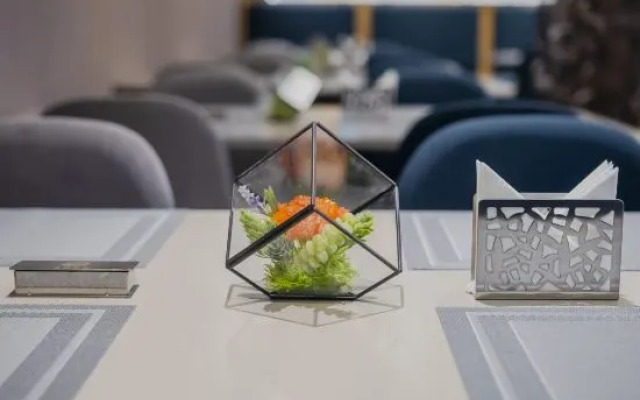 Homeinn Selected Hotel (Jincheng People's Square Lanhua City)