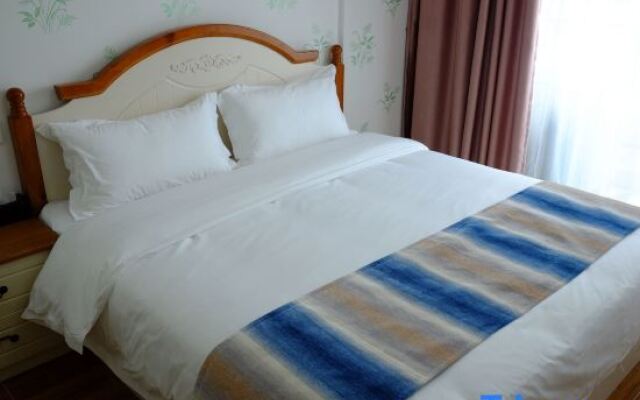 YOU Yuyu Internet Apartment (Foshan Sanshui New Power Plaza)