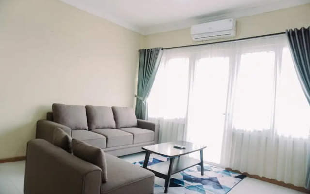 Spacious And Homey 2Br At Grand Palace Kemayoran Apartment
