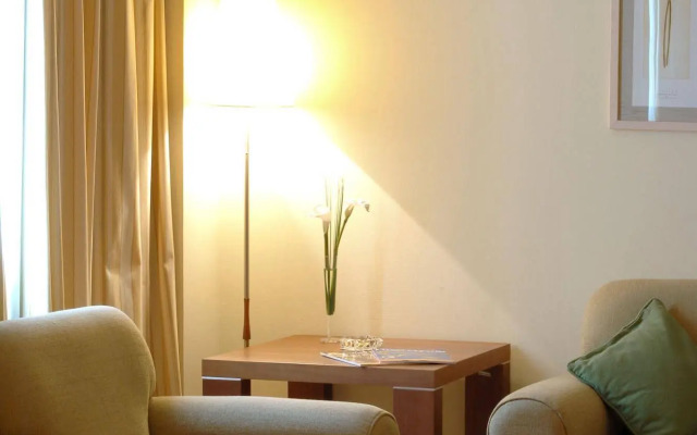 Leonardo Hotel Granada