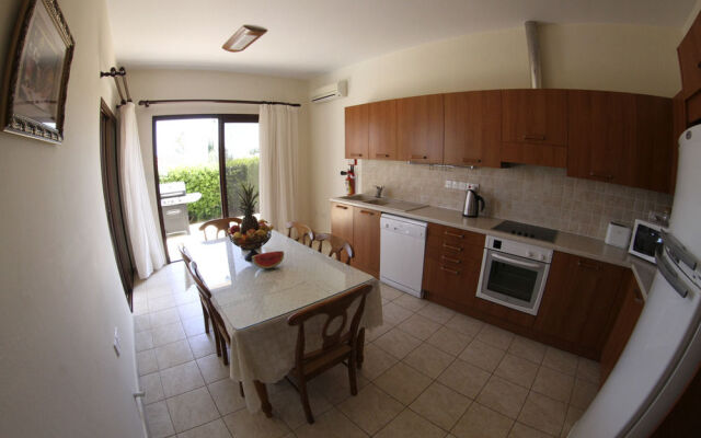 Eve Pissouri Villas