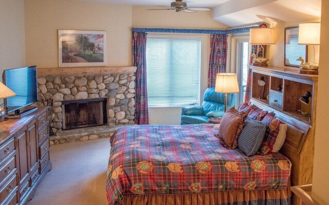 Summit 2807 - 3 Br Condo