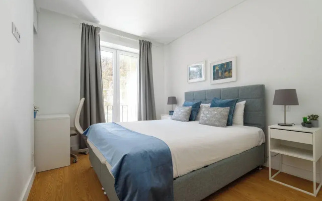 Almad3 · Stylish Almada Hide-away